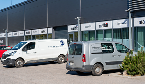 Malkit Vantaa myymälän etuovi