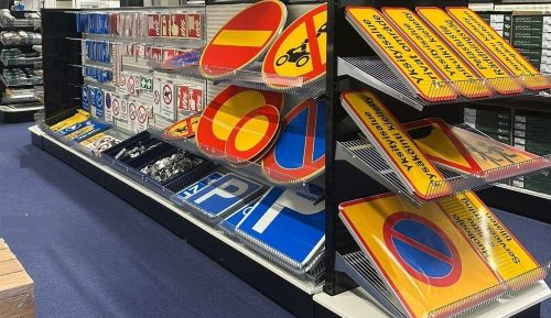 Kiinteistöalan ajankohtaiset tuotteet aina heti saatavilla.