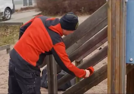 Leikkipaikan turvallisuustarkastus As Oy - Leikkivälineet - 4200 - 1