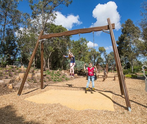 Metsätontun keinu 175575 Lappset Flora - Keinutelineet - 64180 - 1