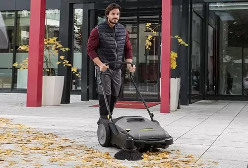 Lakaisukone KM 70/20 C Kärcher 1.517-130.0 - Lakaisukoneet, Painepesurit - 73764 - 1