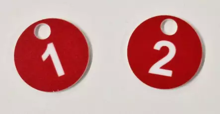 Numerotunnus Ø30 mm muovi punainen - Avainkaapit, avaimenperät ja avainketjut - 75765 - 1