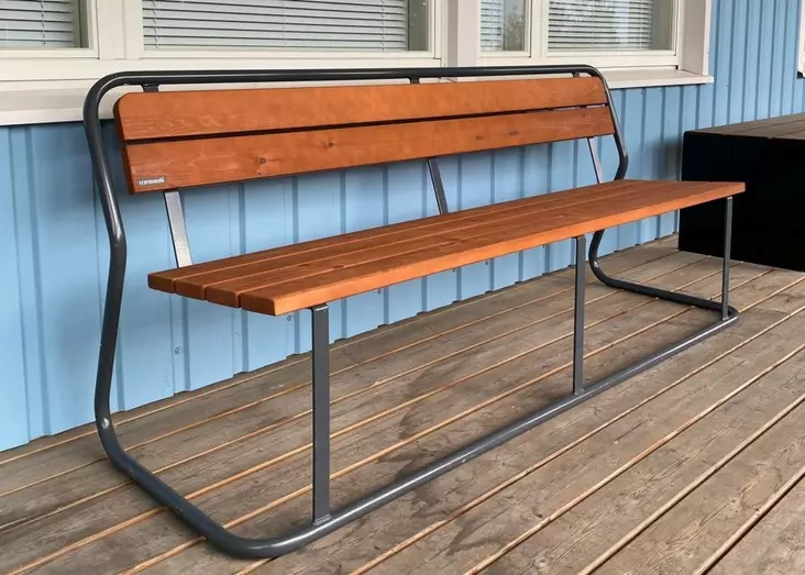 Penkki Klassikko 1800 ZNM/M sinkitty ja maalattu runko, maalatut puuosat - Penkit - 4097 - 1